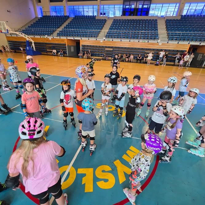 Wakacyjne piątki na rolkach - pierwsze zajęcia / fot. MOSiR Mysłowice