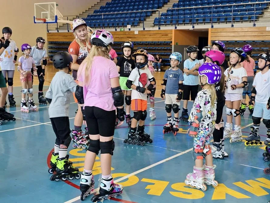 Wakacyjne piątki na rolkach - pierwsze zajęcia / fot. UM Mysłowice