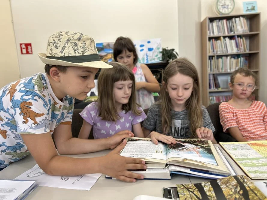 Drugi tydzień wakacji w bibliotece / fot. MBP Mysłowice
