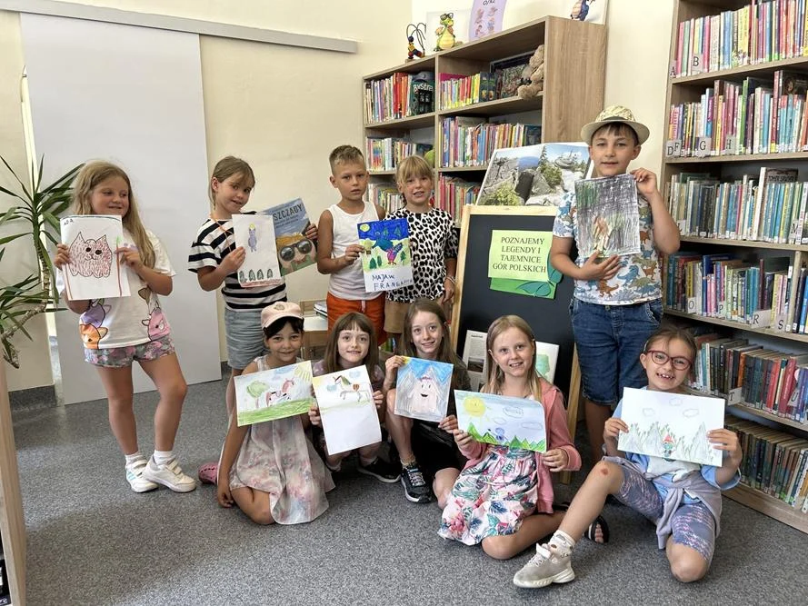Wakacyjne przygody w Mysłowicach: Legendy o Babiej Górze i Bieszczadach