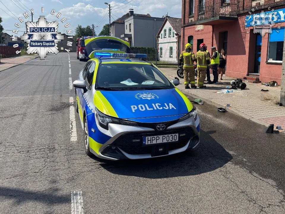 Wypadek motocyklisty w Piekarach Śląskich - 17-latek trafił do szpitala