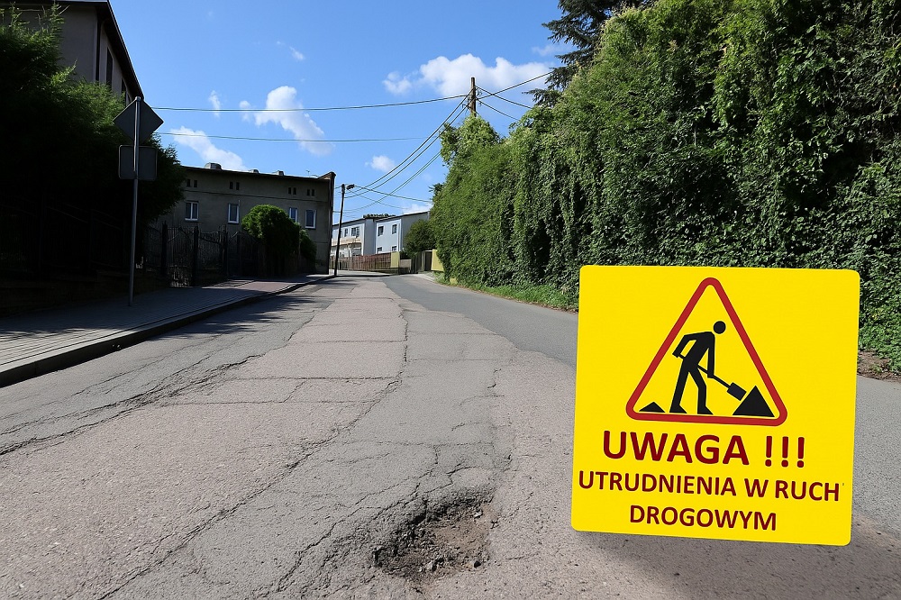 Utrudnienia drogowe w Piekarach Śląskich – remonty ul. Plebiscytowej i Maczka