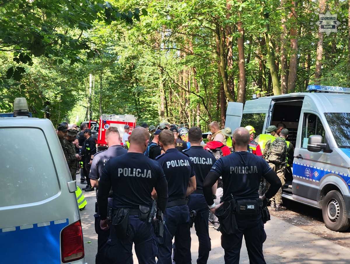 Ciało 76-latka odnalezione po intensywnych poszukiwaniach w Gaszowicach