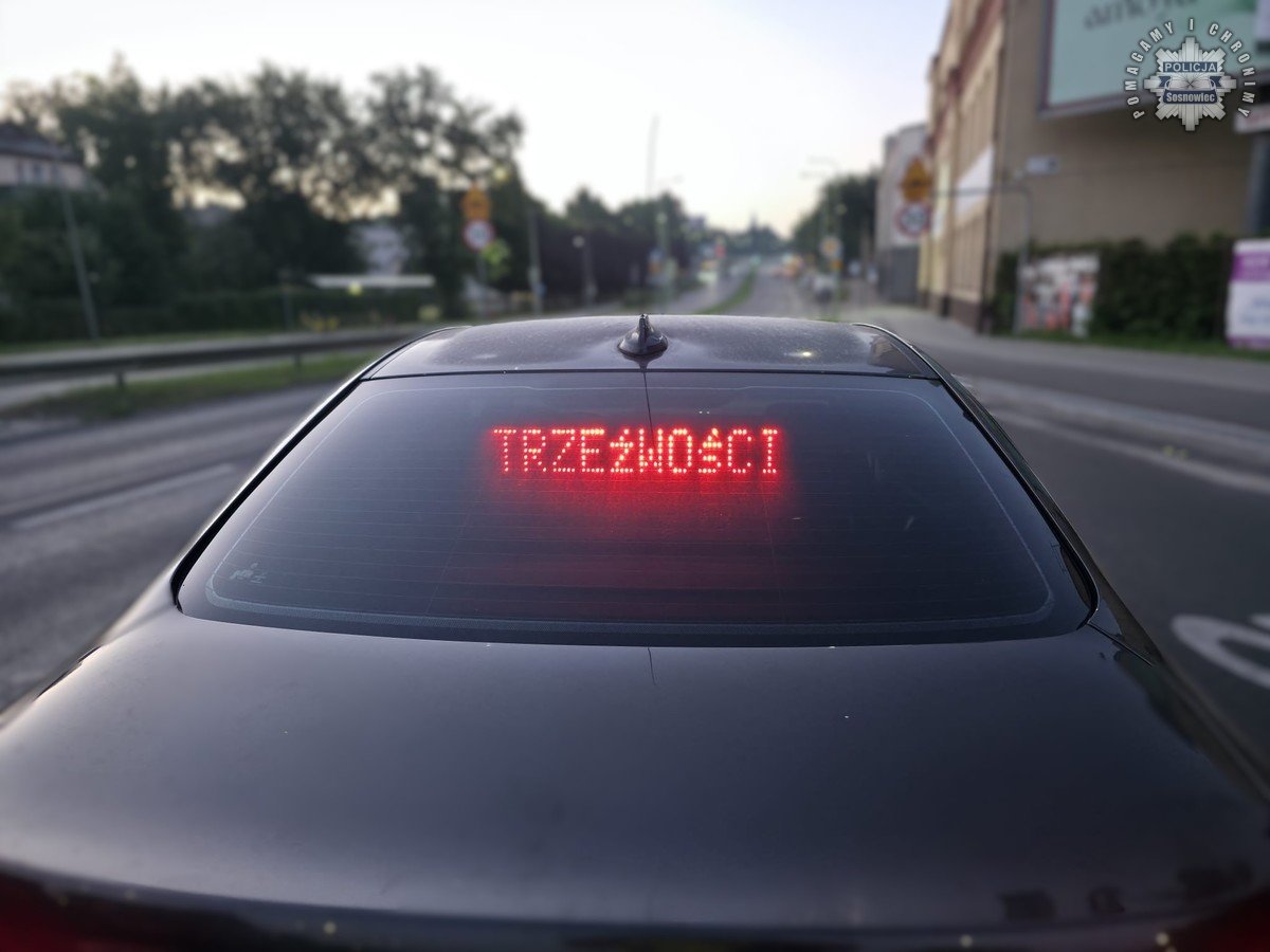 Nietrzeźwy i bez uprawnień zatrzymany przez sosnowiecką drogówkę