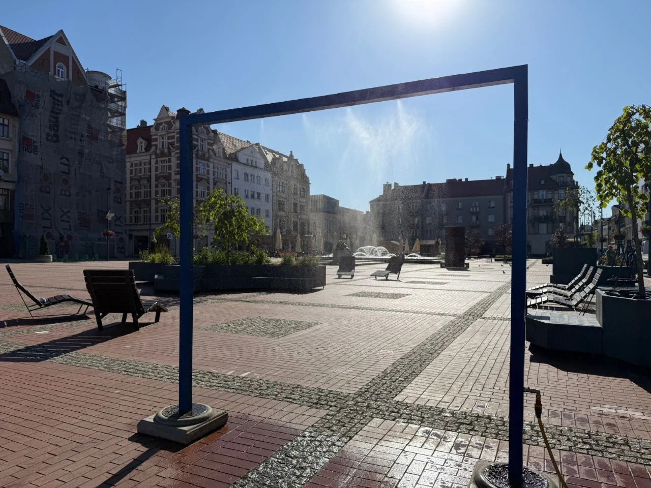 Upał daje się we znaki! W Bytomiu zainstalowano kurtyny wodne
