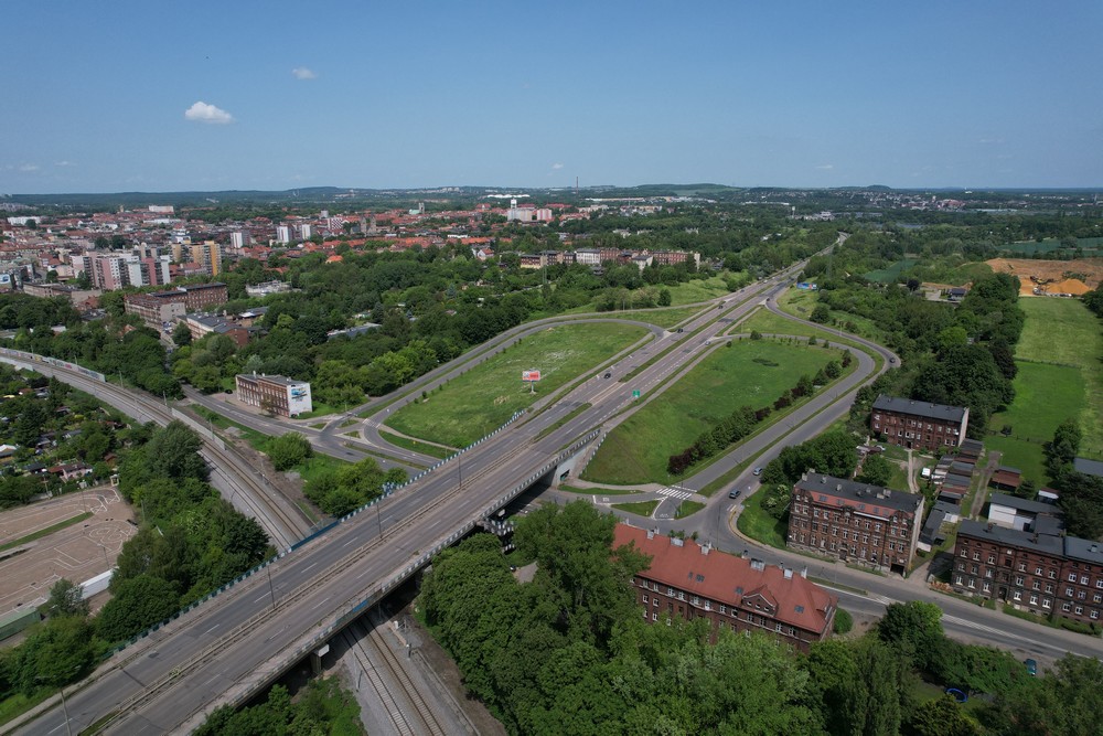 Powstanie dodatkowe podparcie wiaduktu na al. Jana Pawła II. Umowa została podpisana