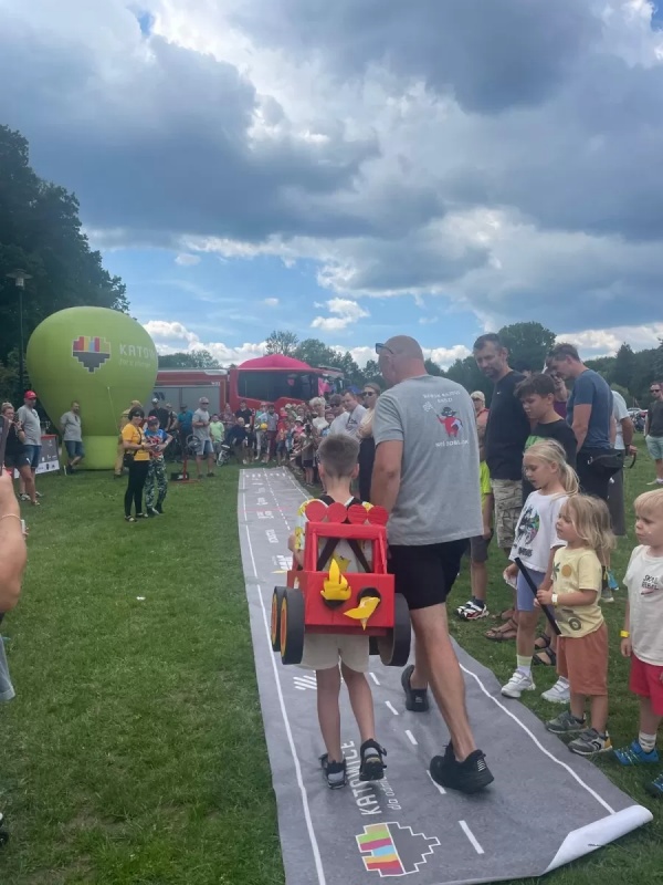 Rodzinne pikniki z Bebokiem Rajdusiem. Edukacja i zabawa w Katowicach 8