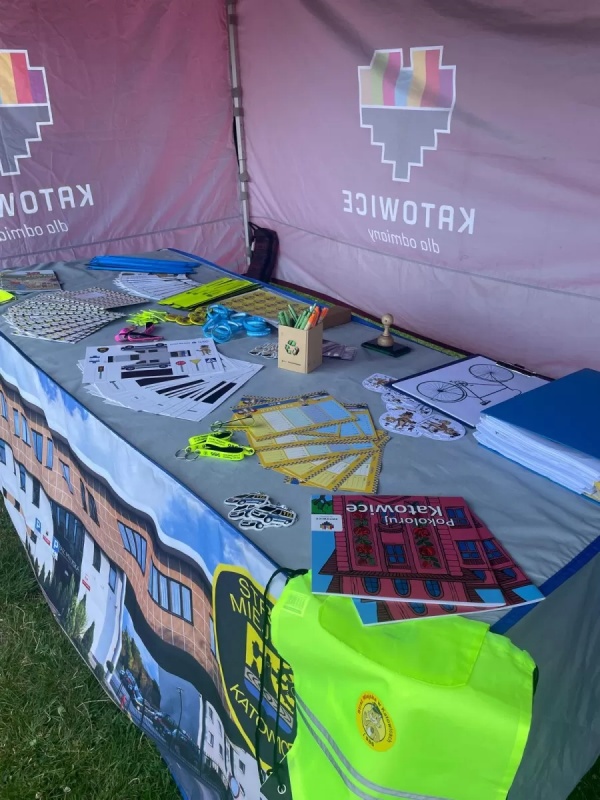 Rodzinne pikniki z Bebokiem Rajdusiem. Edukacja i zabawa w Katowicach 9