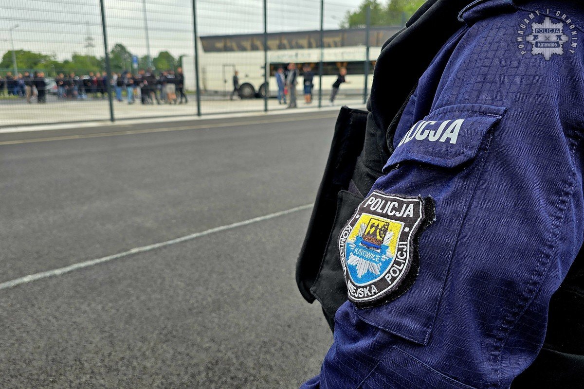 Policyjne działania podczas meczu GKS Katowice - Zagłębie Lubin 3