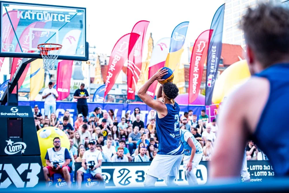 Koszykówka 3x3 na katowickim rynku. Wielki finał już w sierpniu!