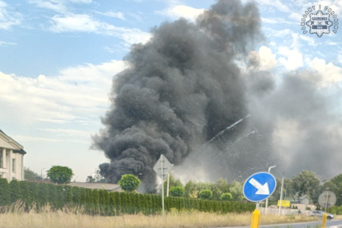 Pożar na złomowisku 6