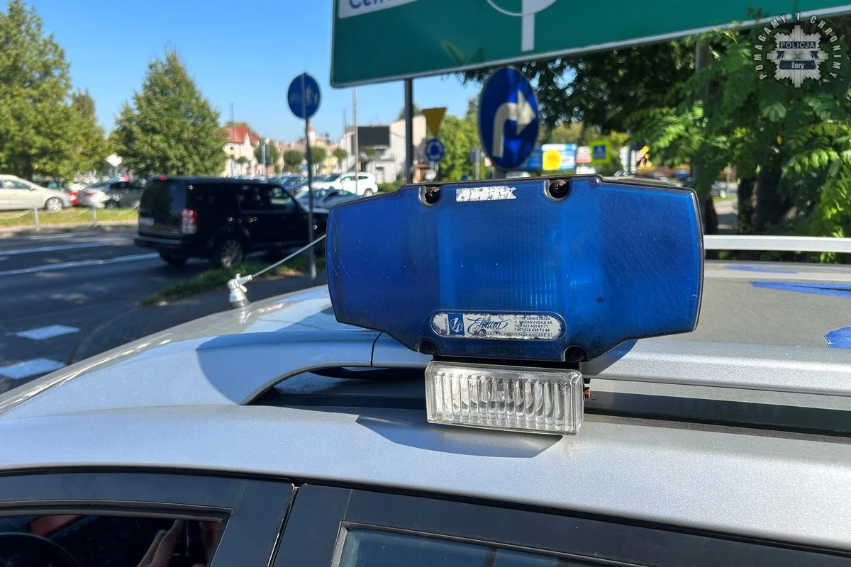 Wypadek na ulicy Drwali – kierowca bez uprawnień i z zakazem