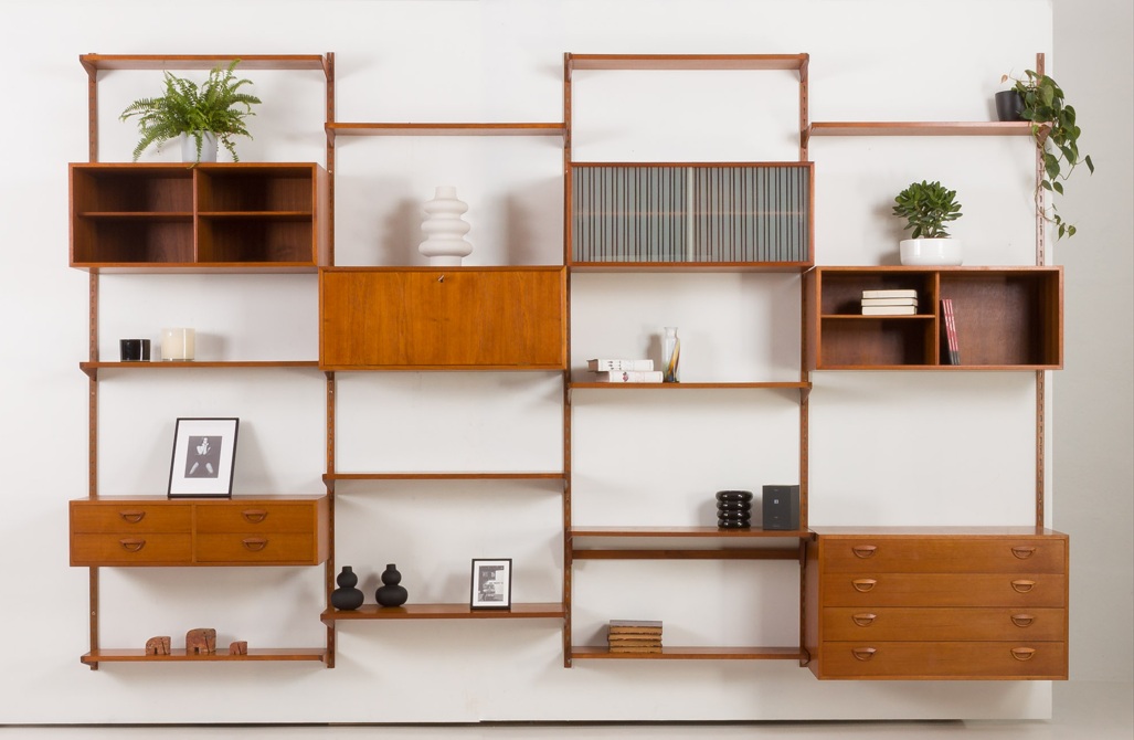 Szukasz idealnego regału? Oto dlaczego duńskie systemy z lat 60. nie mają sobie równych