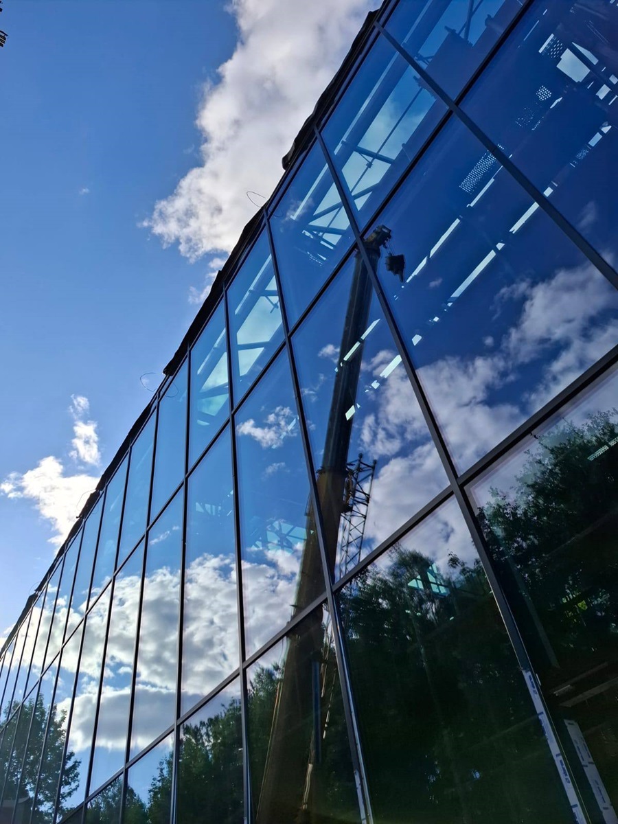 Nowa szklarnia w Miejskim Ogrodzie Botanicznym w Zabrzu - nowoczesność w sercu natury