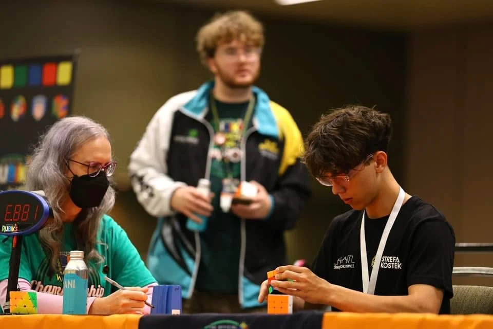 Oskar Hanuszkiewicz w czołówce Speedcubingu. 6 miejsce na Mistrzostwach Świata w Seattle!