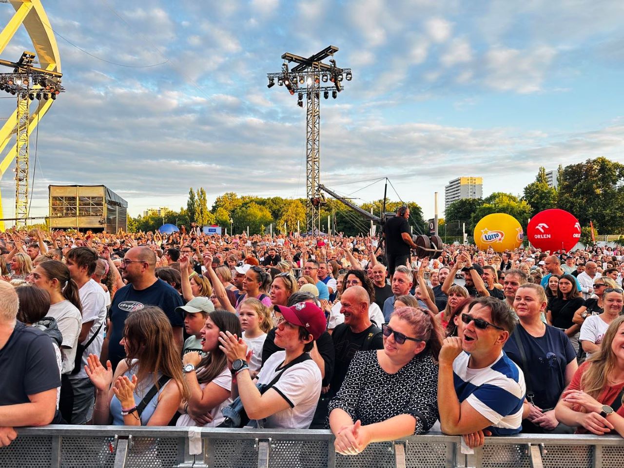Lato z Radiem i TVP odwiedziło Chorzów – radość, koncerty i tłumy na Stadionie Śląskim