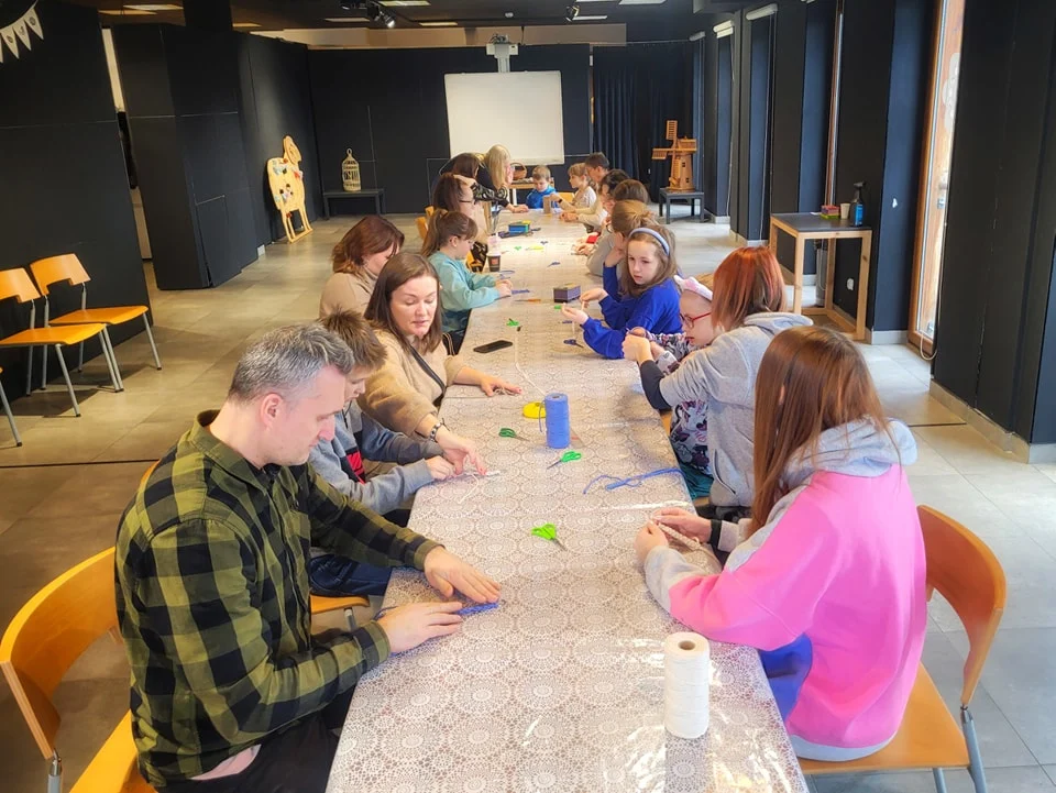 Makramowe lato w Chorzowie! ETNOWAKACJE 2025 już jutro w skansenie