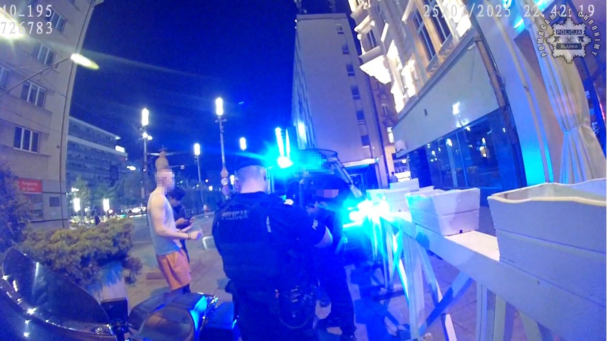 Ponad promil alkoholu i jazda po chodniku. Zatrzymano obywatela Belgii w Katowicach