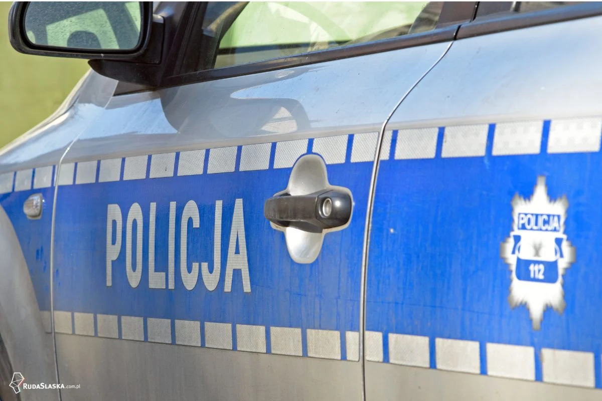 Potrącenie pieszego na pasach w Rudzie Śląskiej – kierowca oślepiony przez słońce