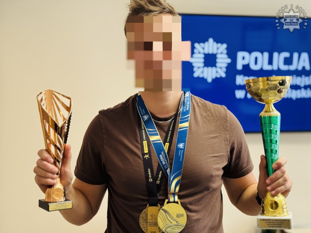 Policjant z rudzkiej komendy na podium VIII Rudzkiego Półmaratonu Industrialnego