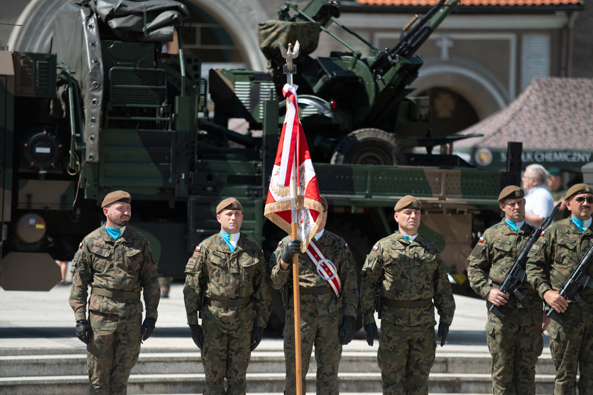 Obchody Święta Wojska Polskiego 40