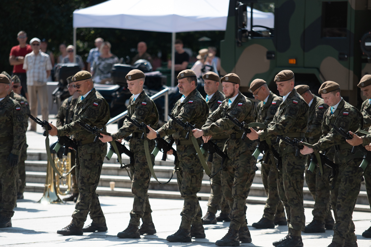 Obchody Święta Wojska Polskiego 57