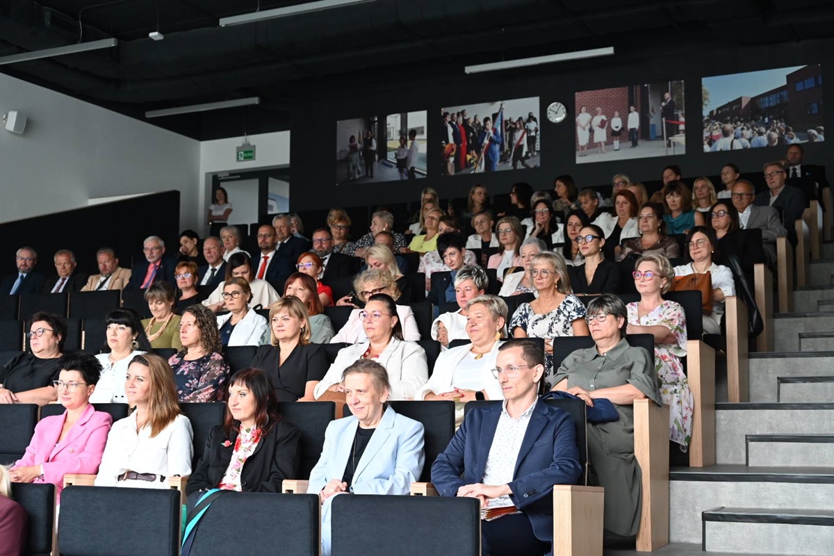 Nowi dyrektorzy w rudzkich szkołach 11