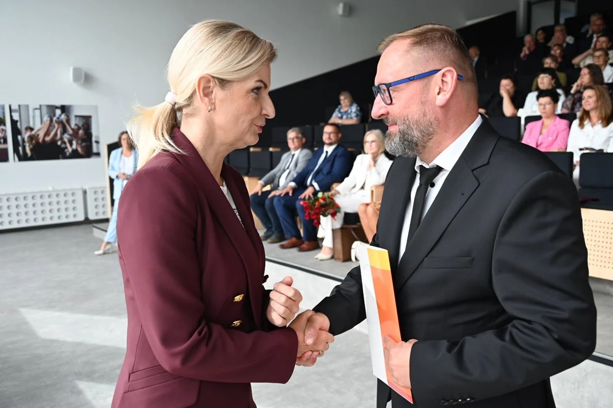 Nowi dyrektorzy w rudzkich szkołach 12