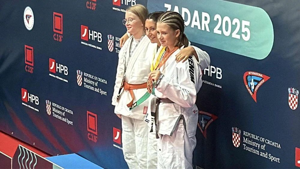 Zawodniczki KTJ MMA Team z medalami!