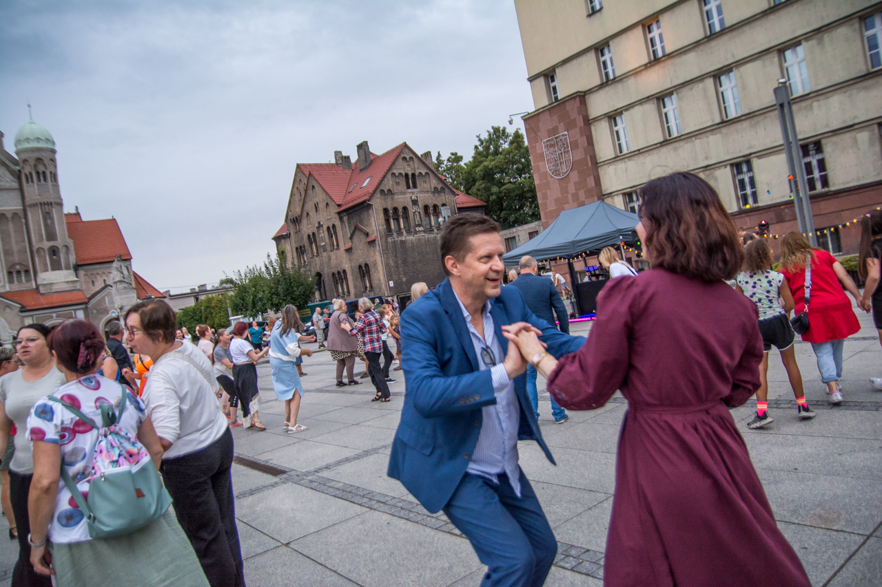 Potańcówka na zakończenie lata. Tłumy! 38
