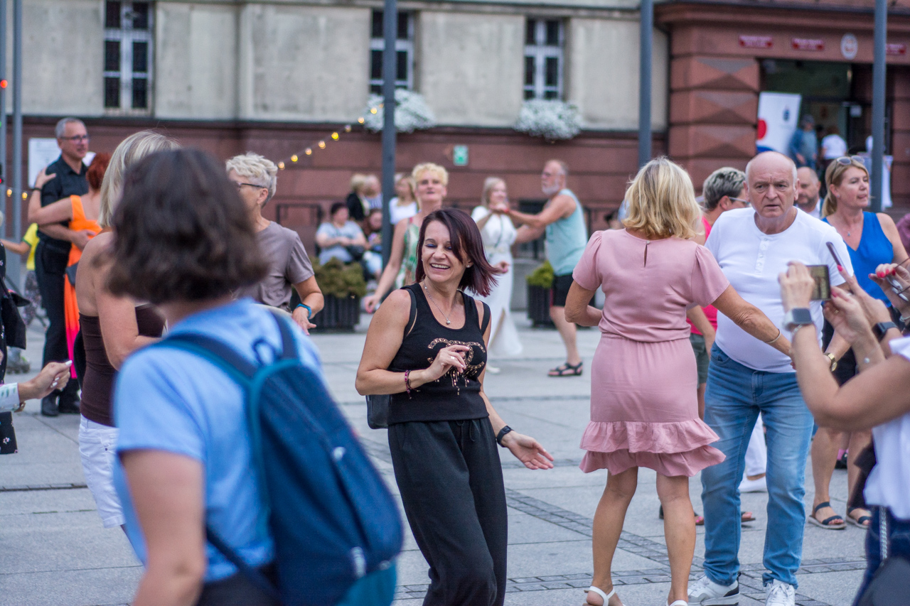 Potańcówka na zakończenie lata. Tłumy! 59