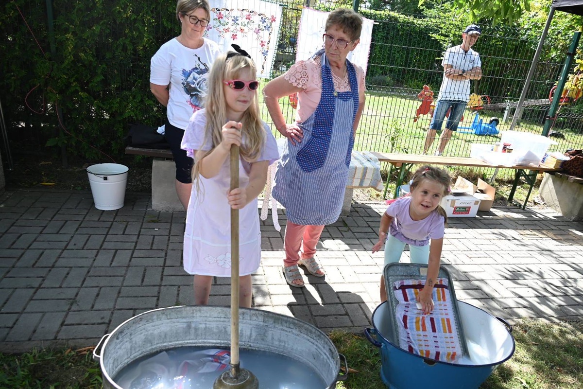 Festyn przy piekaroku 15