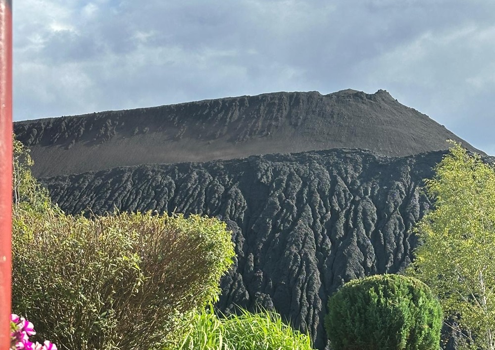 Pył ze zwałowiska w Bielszowicach. Prezydent reaguje na zgłoszenia mieszkańców