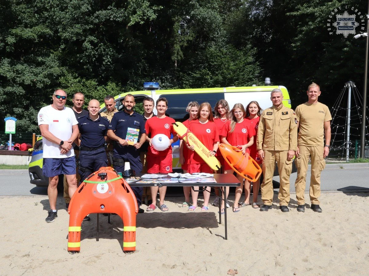 Akcja edukacyjna nad wodą – Wodzisław Śląski promuje bezpieczeństwo na Balatonie