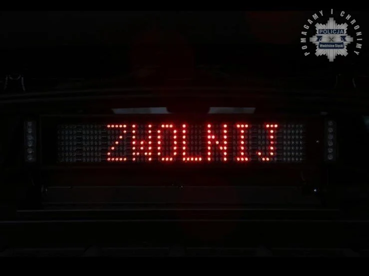 23-latek zatrzymany za nadmierną prędkość – utrata prawa jazdy na 3 miesiące