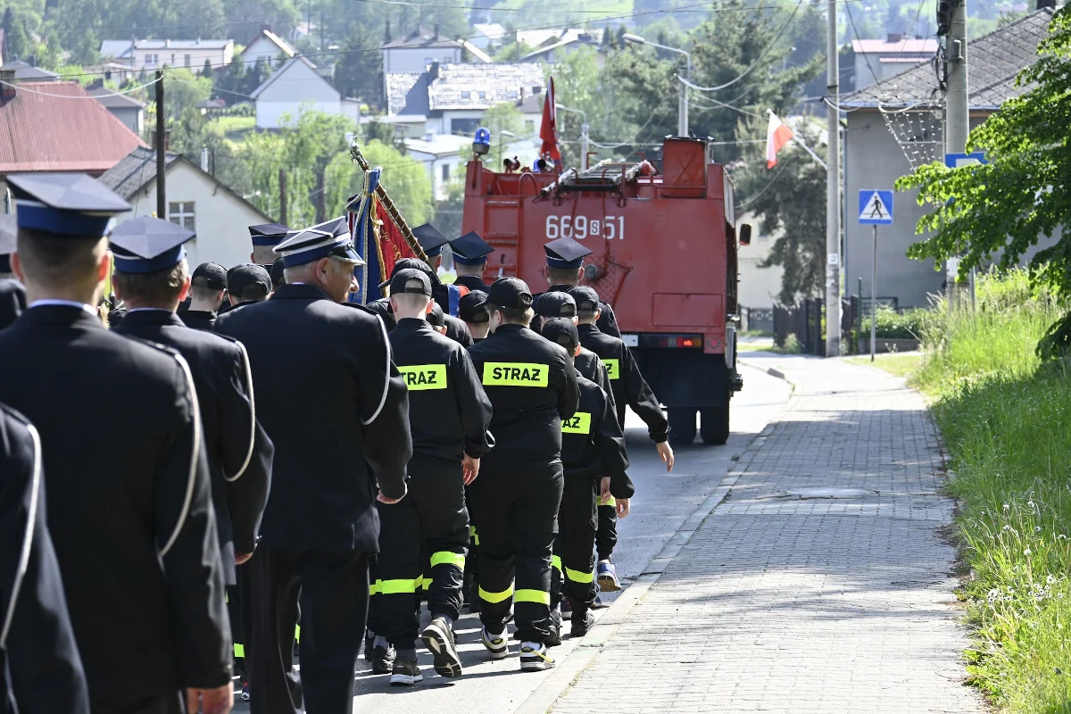 90-lecie OSP w Zawadzie: msza, apel i rodzinny piknik