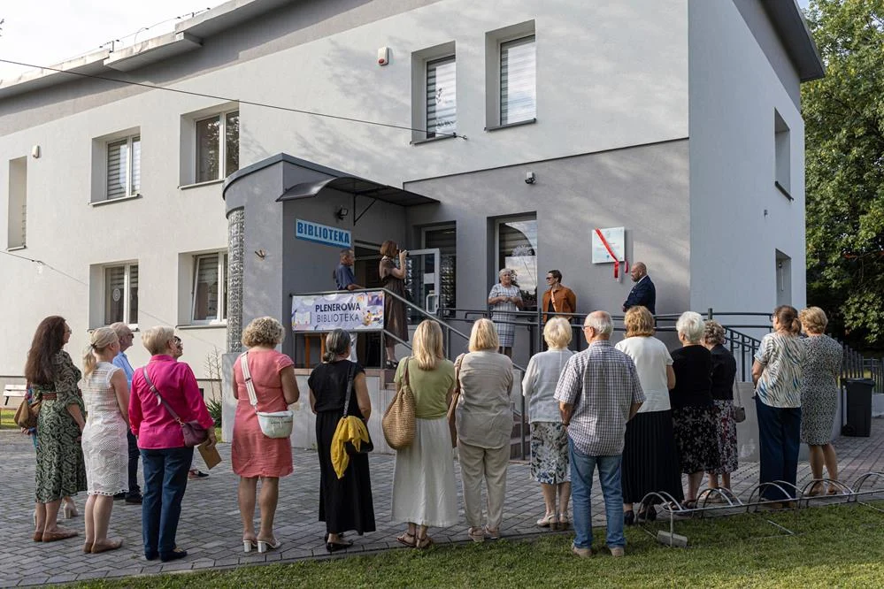 Odsłonięcie tablicy upamiętniającej Zygmunta Stuchlika / fot. Artur Pławski/ UM Orzesze