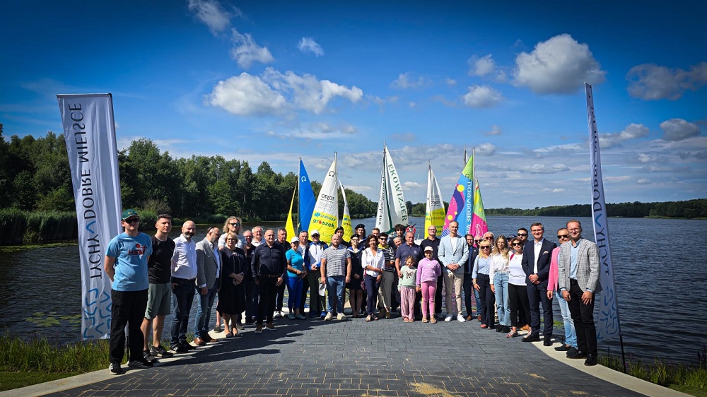 Nowa przystań sportów wodnych nad Jeziorem Paprocańskim oficjalnie otwarta
