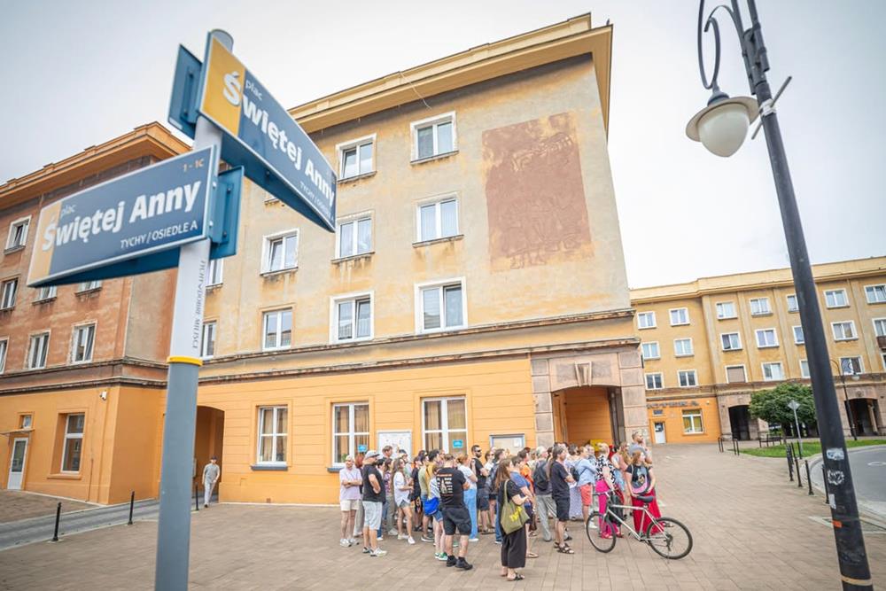 Spacer architektoniczny - Unikatowe osiedle A / fot. Gabriela Oleksy, Piotr Podsiadły, Muzeum Miejskie w Tychach