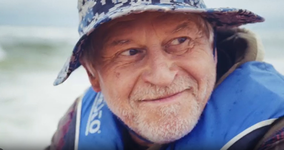 Wędkujesz? Pamiętaj o kamizelce asekuracyjnej!