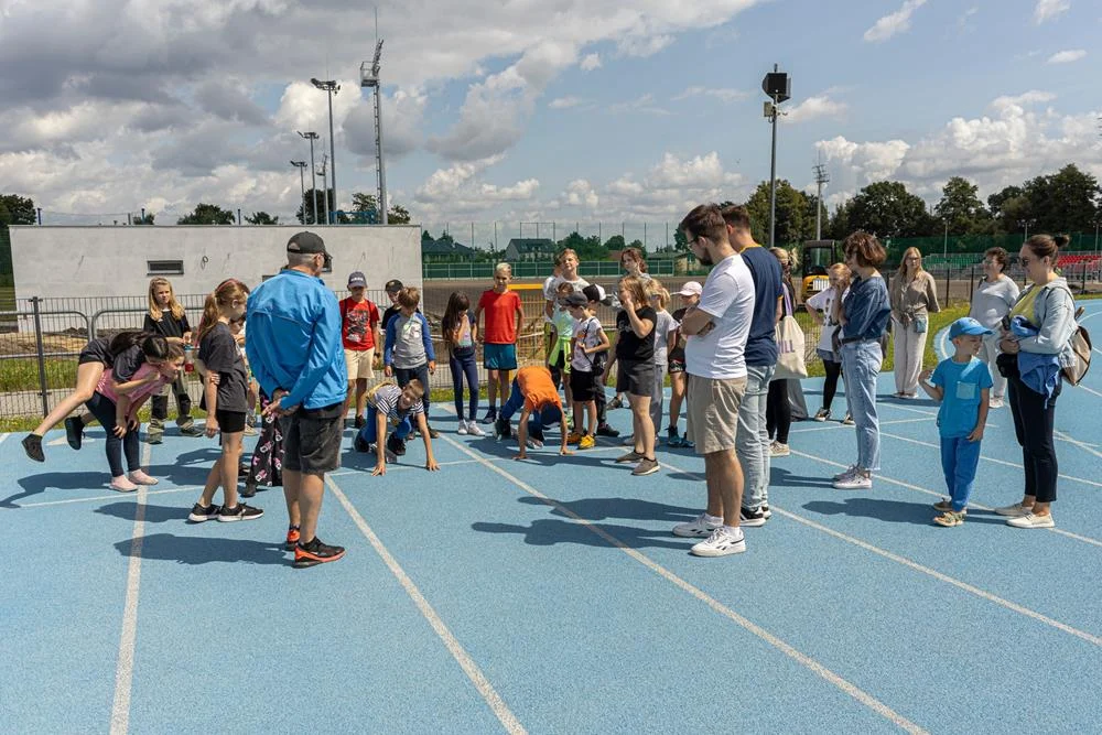 Zwiedzanie Stadionu Lekkoatletycznego w Tychach / fot. Artur Pławski, Muzeum Miejskie w Tychach
