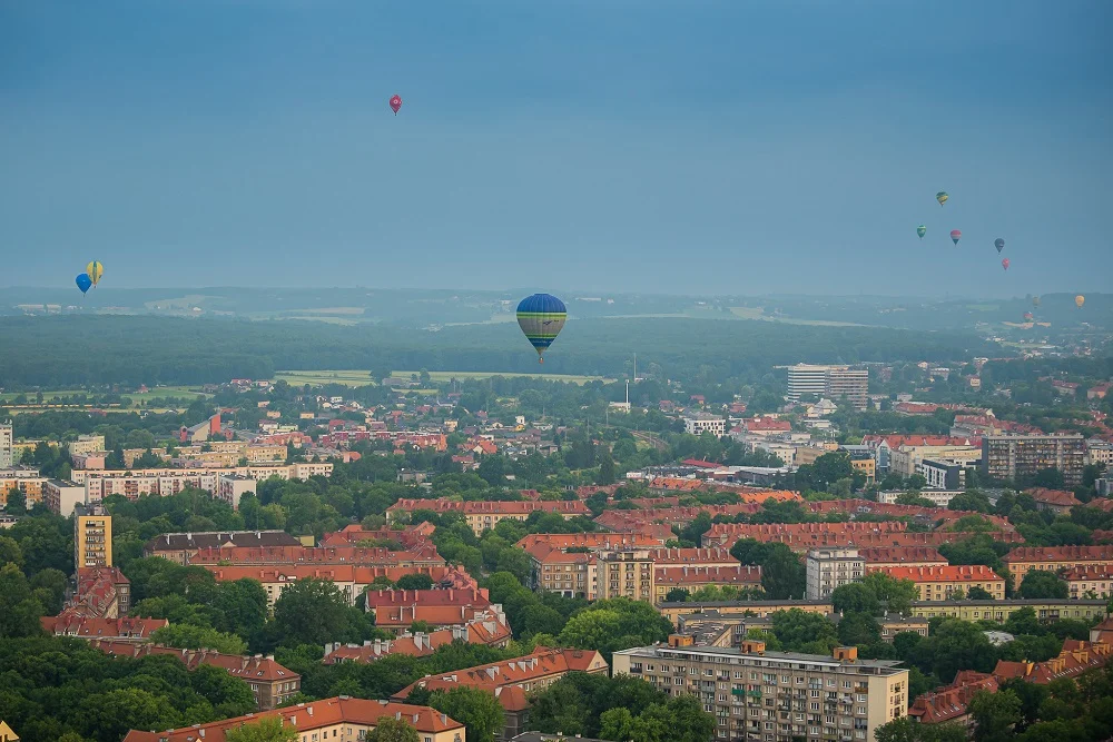 Zawody balonowe i Motoserce Tychy 2025 – program pełen atrakcji i emocji