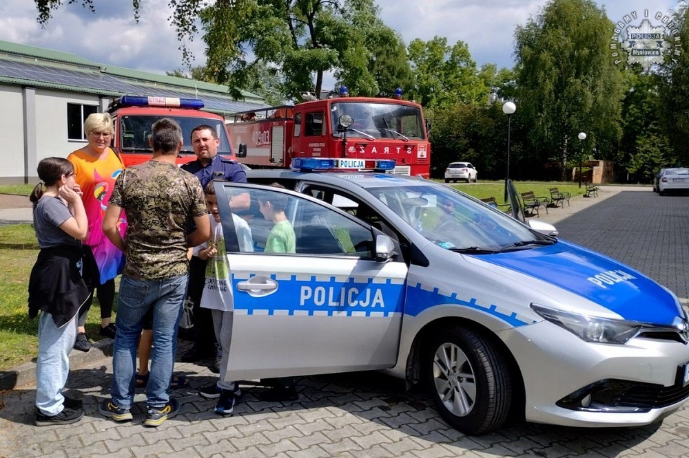 Dzielnicowi o bezpieczeństwie dzieci podczas spotkania w Centralnym Muzeum Pożarnictwa