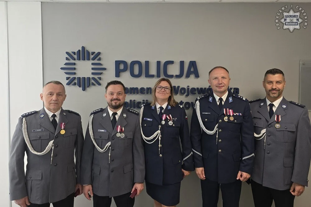 Mysłowiccy policjanci uhonorowani podczas uroczystości w Komendzie Wojewódzkiej