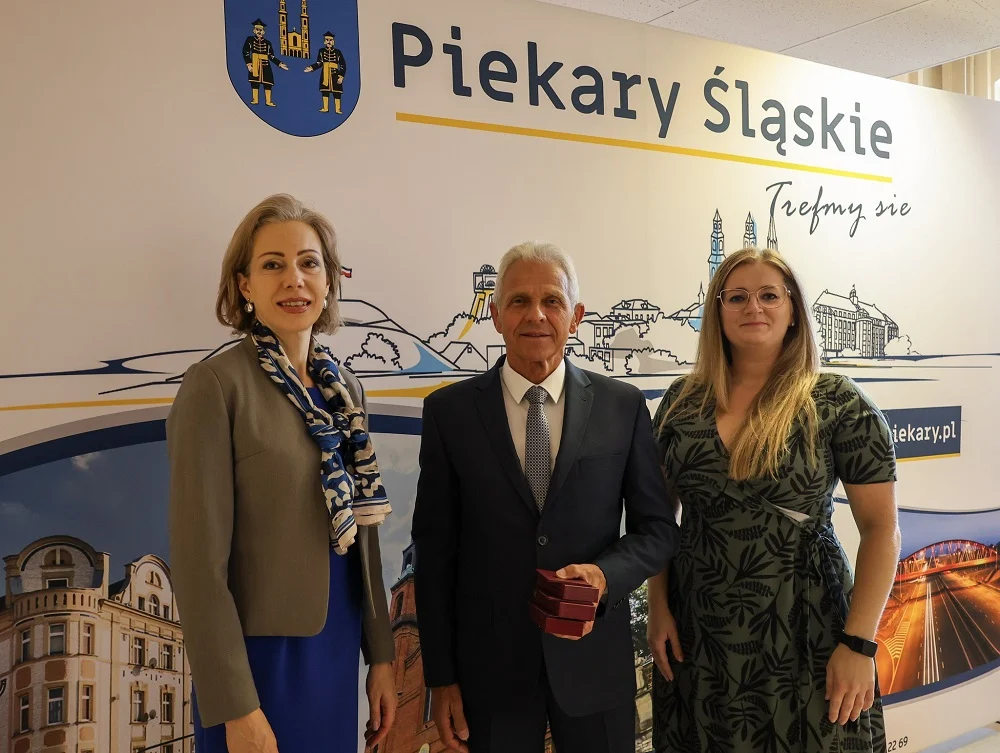 Zenon Nowakowski ze Złotym Krzyżem Zasługi za działalność na rzecz sportu