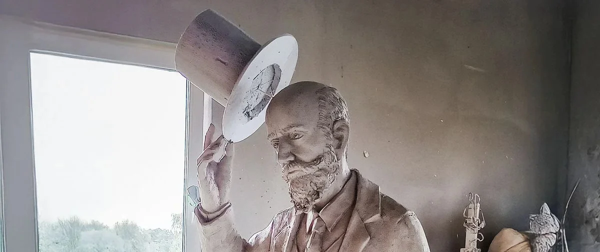 Rybnik uhonoruje burmistrza sprzed ponad wieku – rzeźba Otto Gunthera w centrum