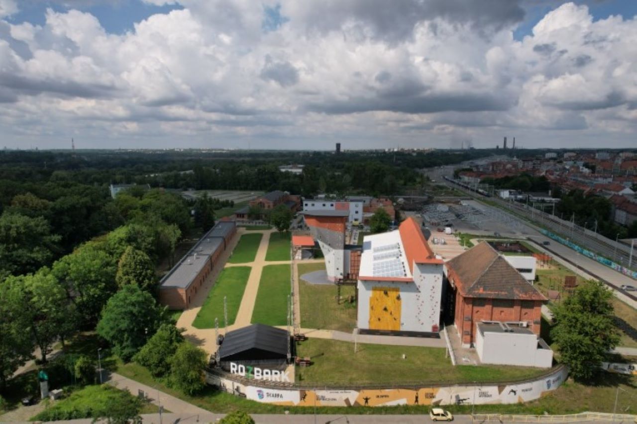 Tak zmienia się Rozbark. Zielony Kwartał w budowie