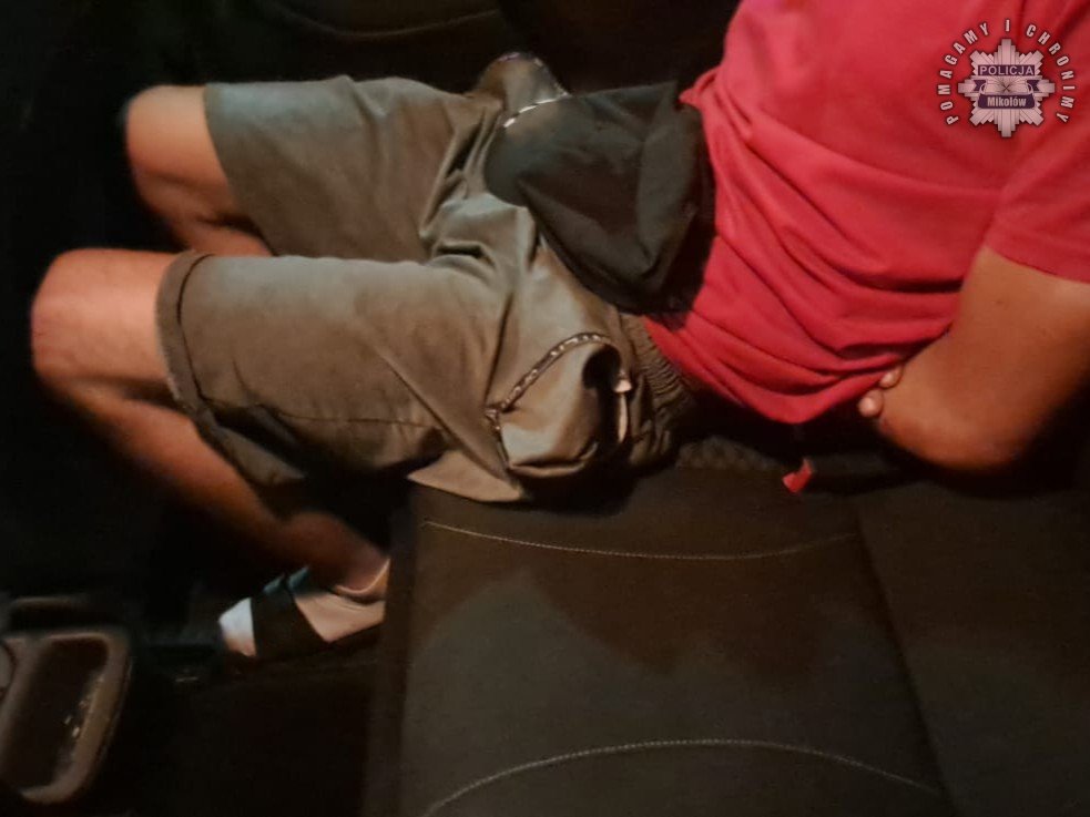 Mikołowski policjant zatrzymał złodzieja w czasie wolnym od służby!