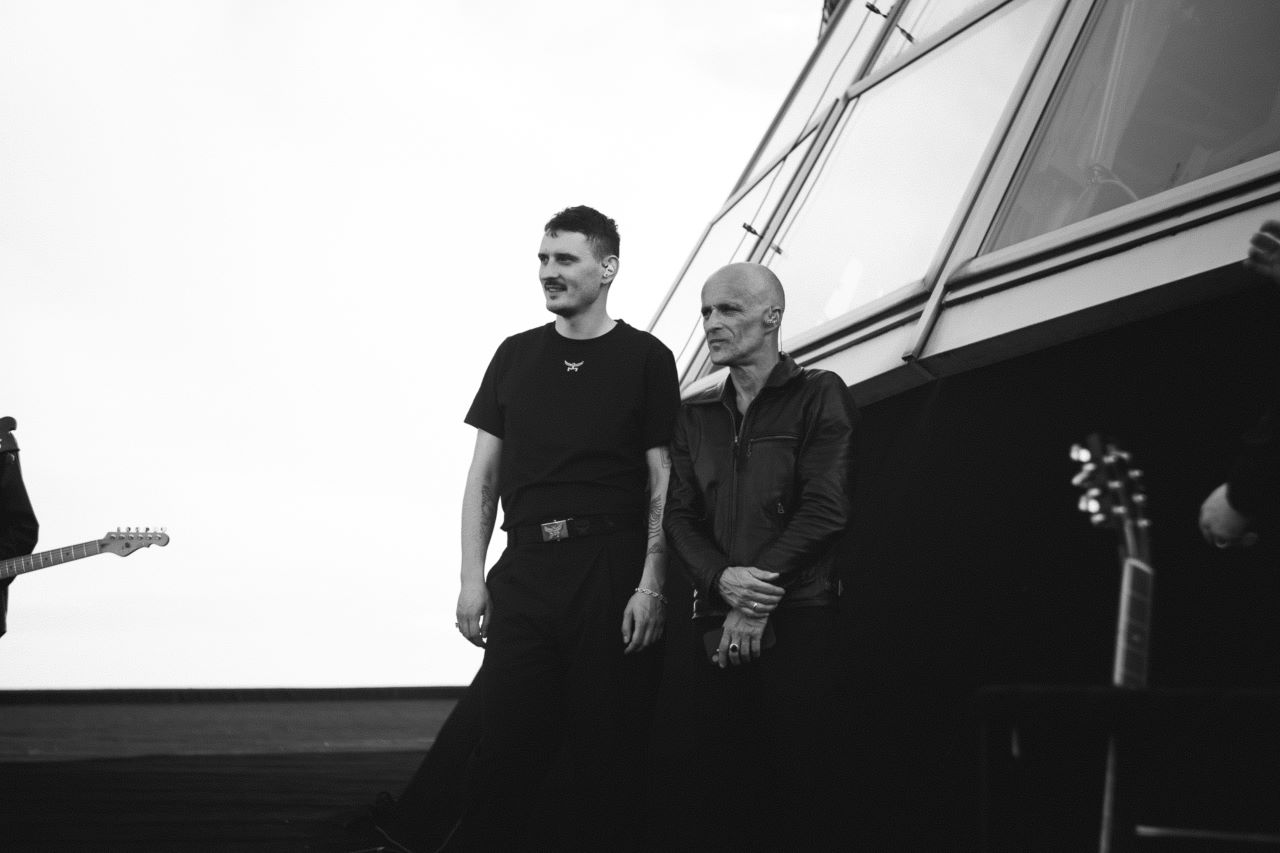 ZORZA: Dawid Podsiadło i Artur Rojek razem na dachu Spodka