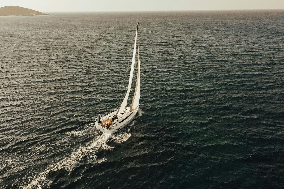 Żeglarska przygoda – dlaczego warto ją przeżyć choć raz?